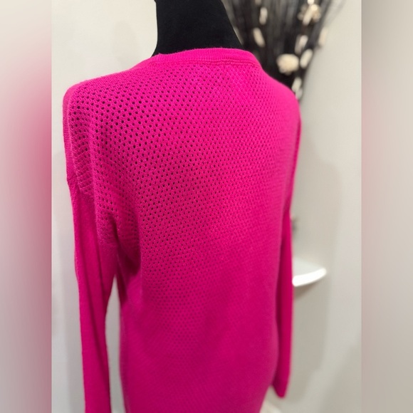 Sweet Romeo Vibrant Barbie Pink Long Sleeve Sweater size Medium - Picture 4 of 10